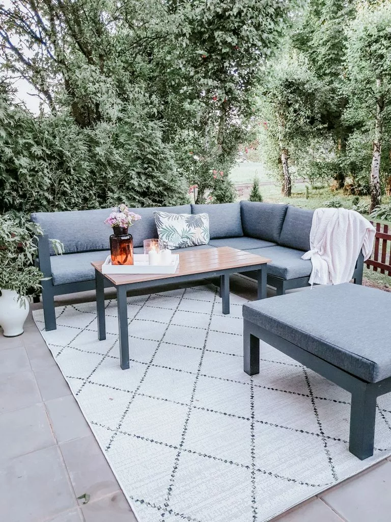 Beliani Zestaw Ogrodowy 5-osobowy Czarno-szary MESSINA - obrazek 9