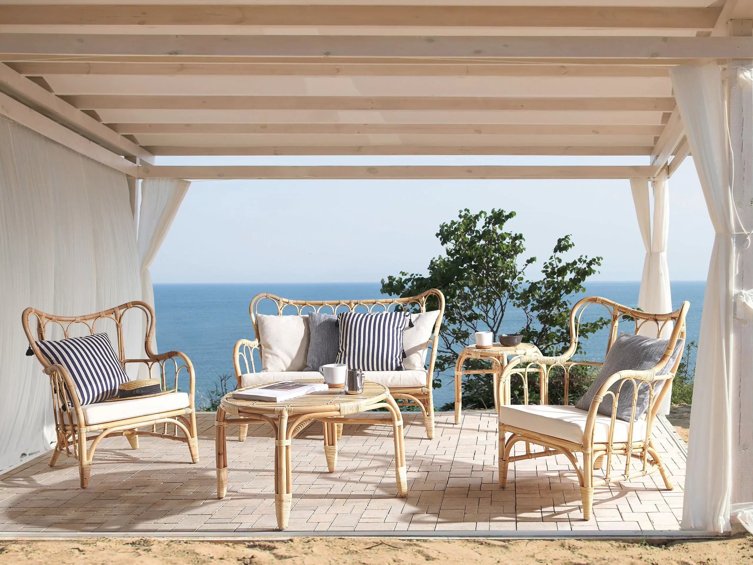 Beliani Zestaw Ogrodowy Rattanowy 4-osobowy Naturalny BRINDISI - obrazek 2