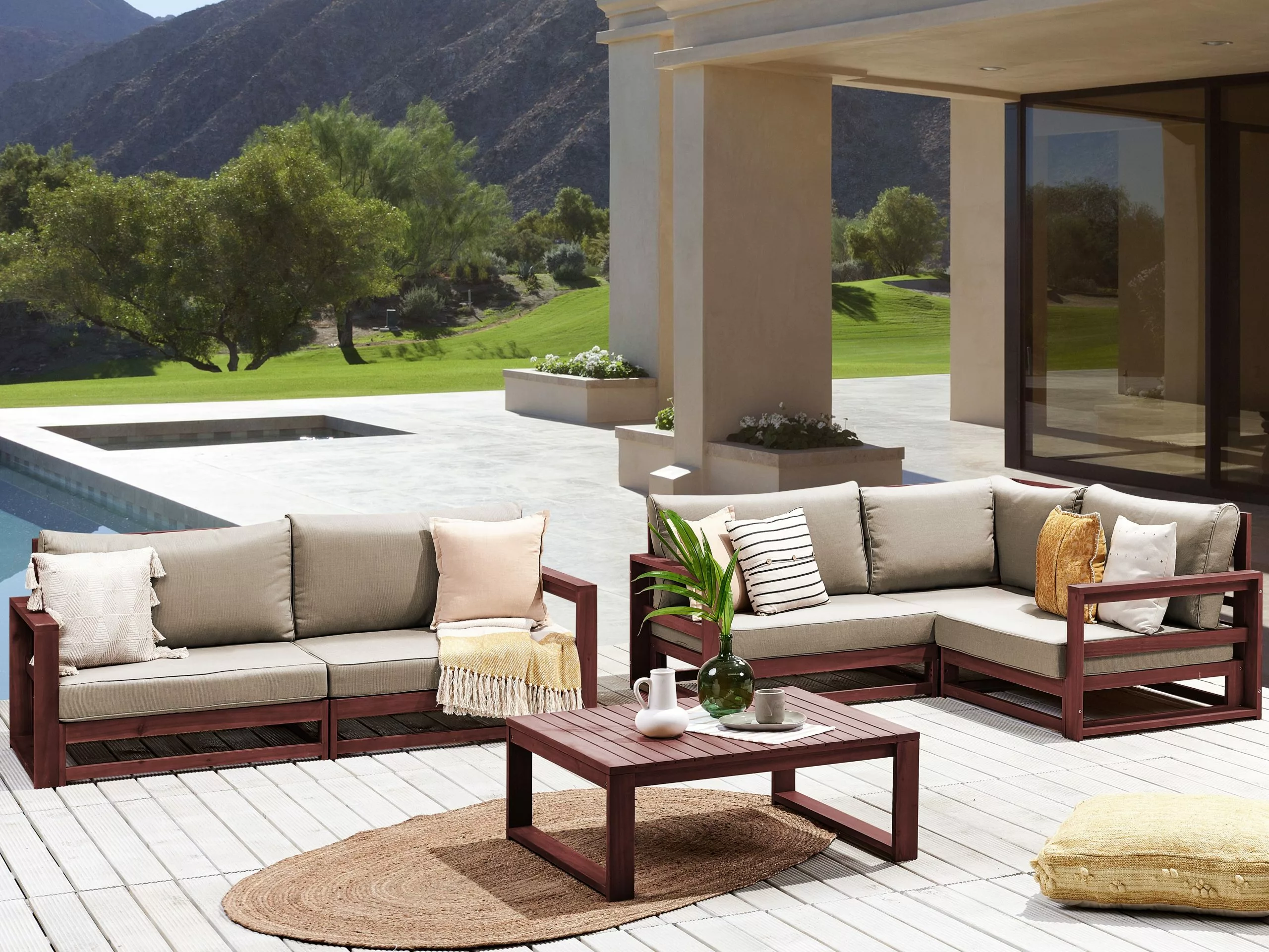 Beliani Zestaw Ogrodowy Z Certyfikowanego Drewna 4-osobowy Mahoniowy Brąz TIMOR II - obrazek 2